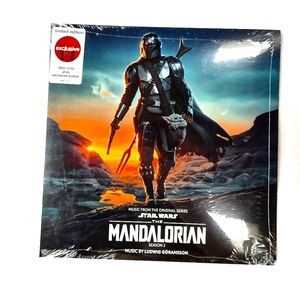 1 brand new Star Wars/Mandolorian vinyl record